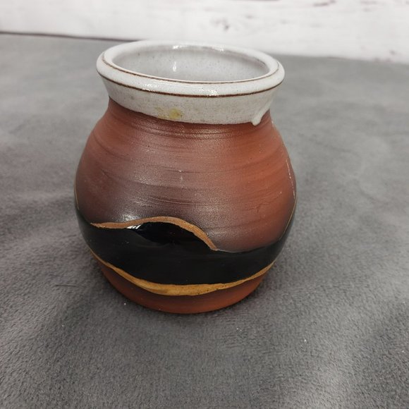 The Kiilnworks Pottery St. Thomas Virgin Island- Beautiful Pot Found Estate Sale - Picture 7 of 8